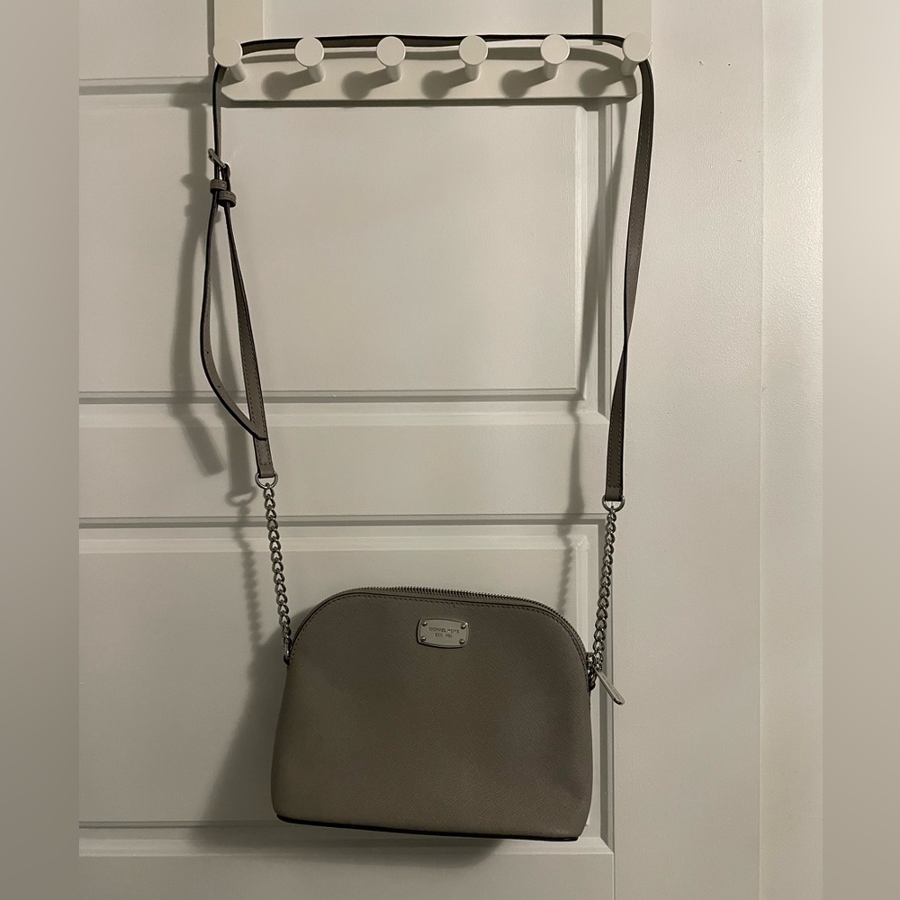 Micheal Kors Crossbody Purse